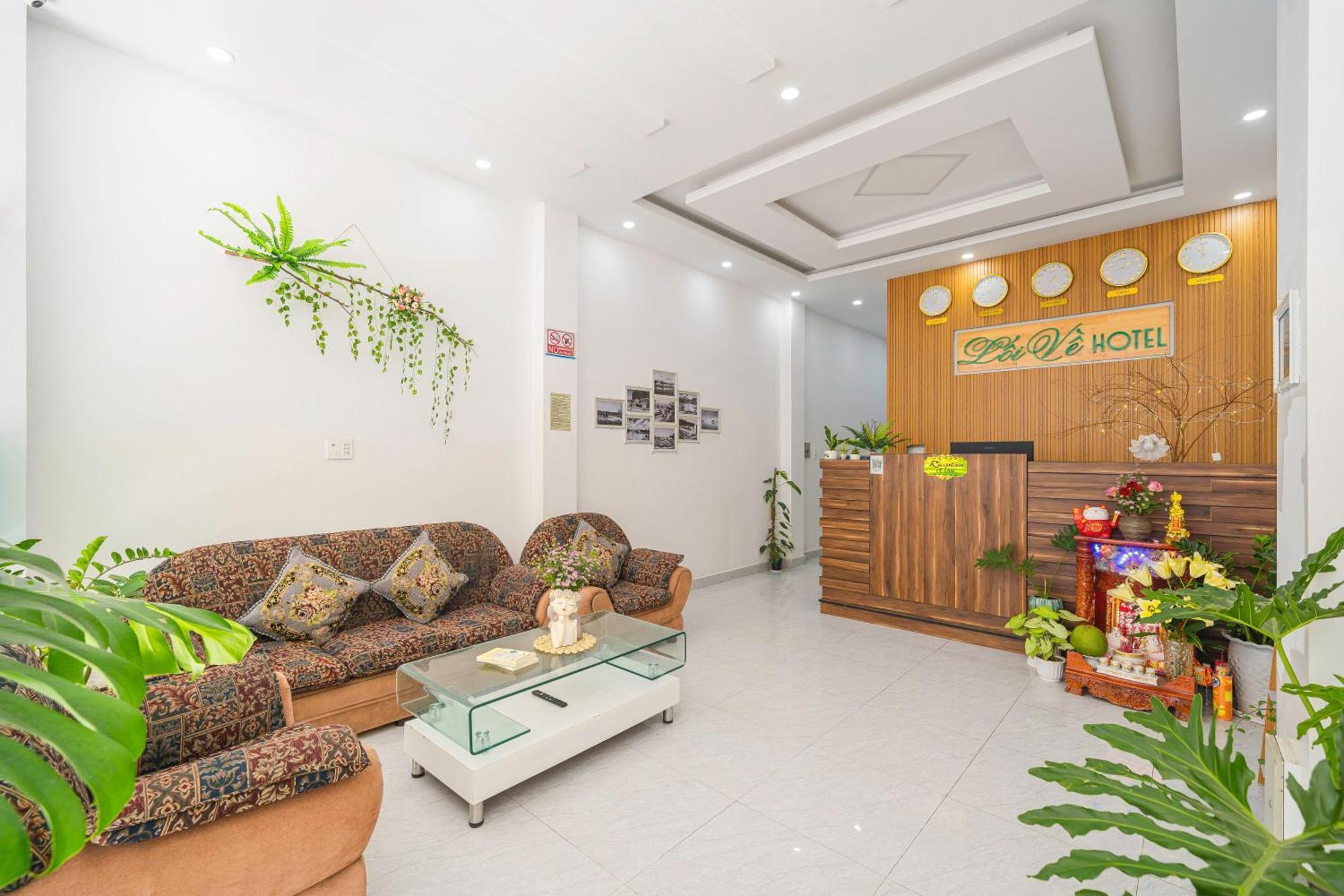 Hotel Khach San Loi Ve Đà Lạt Exterior foto